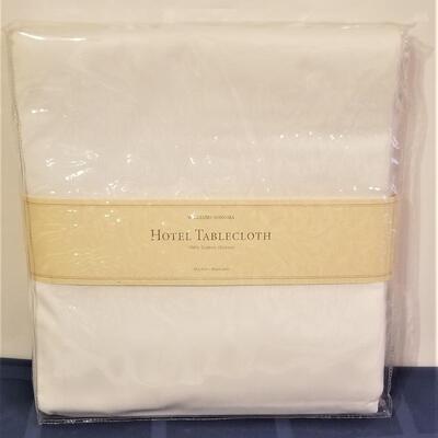 Lot #71  Williams-Sonoma Hotel Tablecloth - new in package