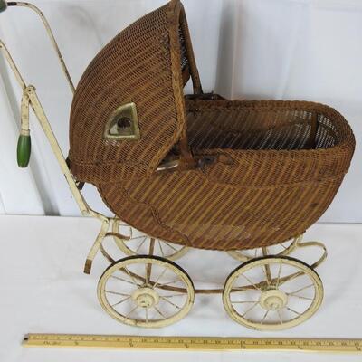 Antique Doll baby buggy