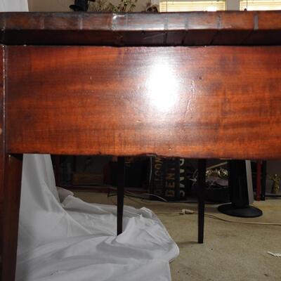 Lincoln Era Gate leg, Drop leaf table