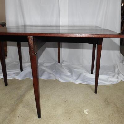 Lincoln Era Gate leg, Drop leaf table