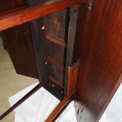 Lincoln Era Gate leg, Drop leaf table