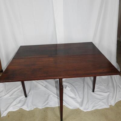 Lincoln Era Gate leg, Drop leaf table