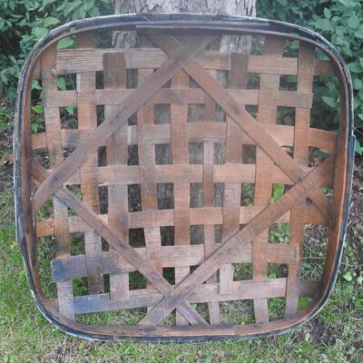 Very Large Oak  Mid 1800 s Kentucky Tobacco Basket