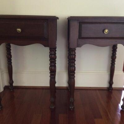 402 Pair of Single Drawer Cherry Finish End Tables/ Stands 