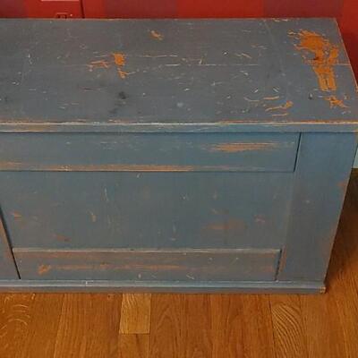 #115 Distressed Blue Wooden Child's Trunk/Table
