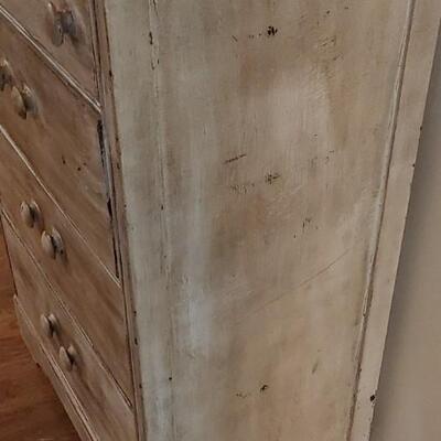 #116 Beautiful Antique Distressed Chest Of Drawers