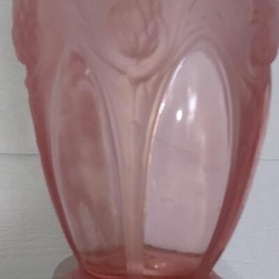 #120 Vintage Italian Glass Pink Lamp Pineapple Design