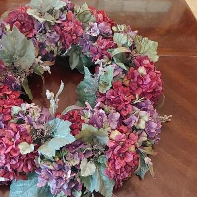 #123 Beautiful Floral Arrangement & Wreath