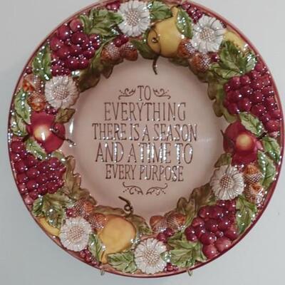 #124 Gorgeous Decorative Plate