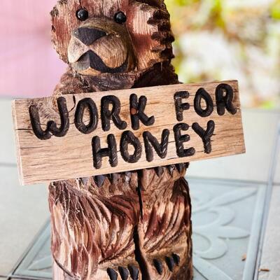 Lot 200  Chainsaw Wood Sculpture Friendly Bear w/Sign Work for Honey!