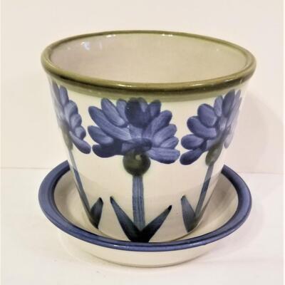 Lot #124  Louisville Stoneware Flower pot with underplate