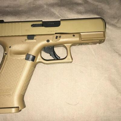 Umarex Glock G5 19X blowback CO2 cal.177 Coyote color