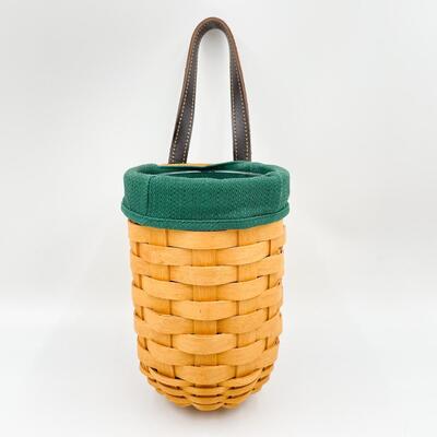 LONGABERGER 2001 SMALL GATEHOUSE BASKET