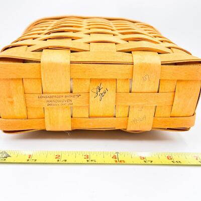 LONGABERGER 2001 WALL HANGING BASKET