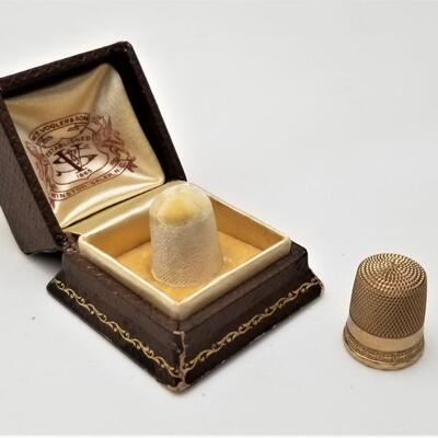 Lot #138  14kt Antique Gold Thimble in Original Box