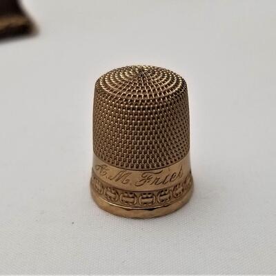 Lot #138  14kt Antique Gold Thimble in Original Box