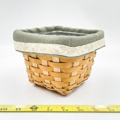 LONGABERGER 2004 SQUARE BASKET