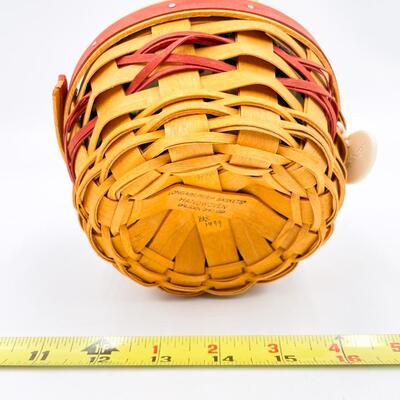 LONGABERGER 1999 TREE TRIMMING â€œPEPPERMINTâ€ BASKET
