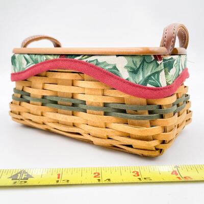 LONGABERGER 2002 TREE TRIMMING â€œTREATSâ€ BASKET W/ LID