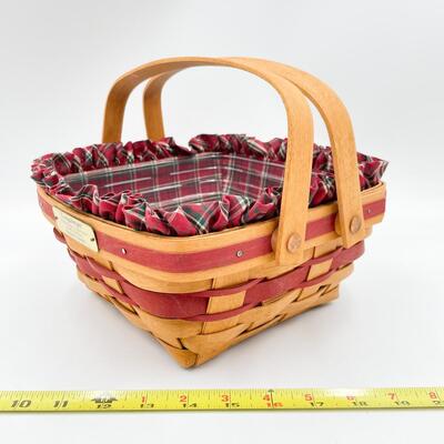 LONGABERGER 1993 CHRISTMAS COLLECTION â€œBAYBERRYâ€ BASKET