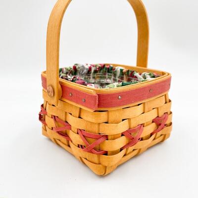 LONGABERGER 2000 TREE TRIMMING â€œLET IT SNOWâ€ BASKET W/ LID