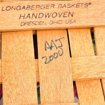 LONGABERGER 2000 TREE TRIMMING â€œLET IT SNOWâ€ BASKET W/ LID