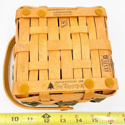 LONGABERGER 2000 TREE TRIMMING â€œLET IT SNOWâ€ BASKET W/ LID