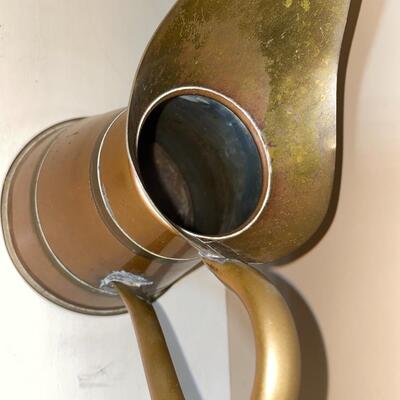 #125 Beautiful Lot Of Home Accents