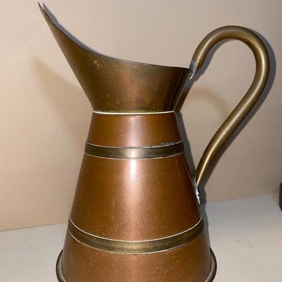 #125 Beautiful Lot Of Home Accents