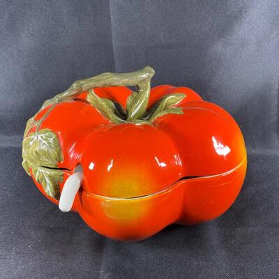 Vintage Tomato Shaped Casserole Soup Tureen Mancioli Italy