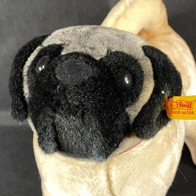 Steiff best sale pug dog