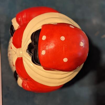 Vintage looking cookie Jar