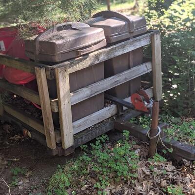 4x8 heavy duty trailer. What? trash cans also, done!