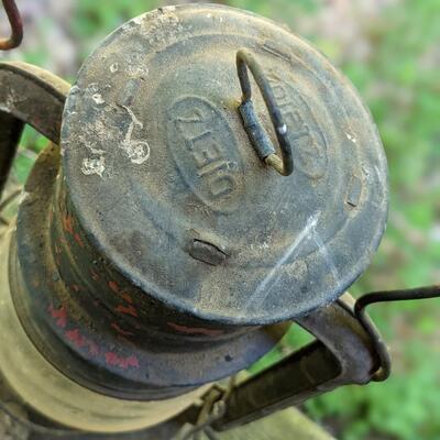 Antique Marshwells No 2 Blast Railroad functioning lantern