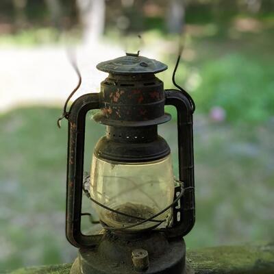 Antique Marshwells No 2 Blast Railroad functioning lantern