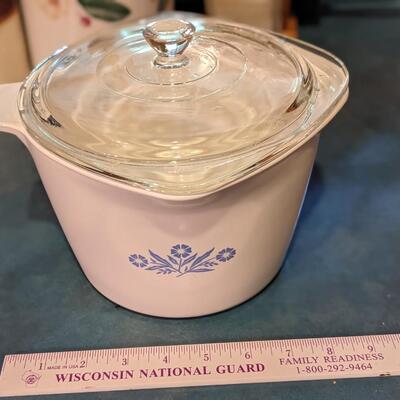 Like New Corning Ware 2 Qt Saucemaker bowl. 