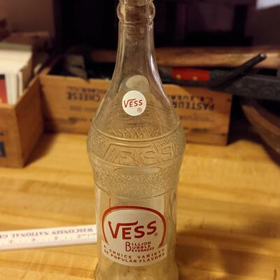 Rare Vess bottle with shaker cap