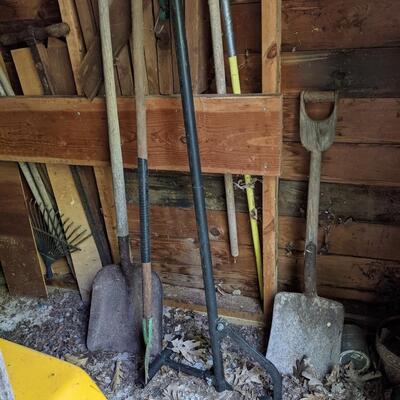 Set of garden tools 3