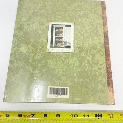 LONGABERGER COOKBOOK AND MORE BUNDLE