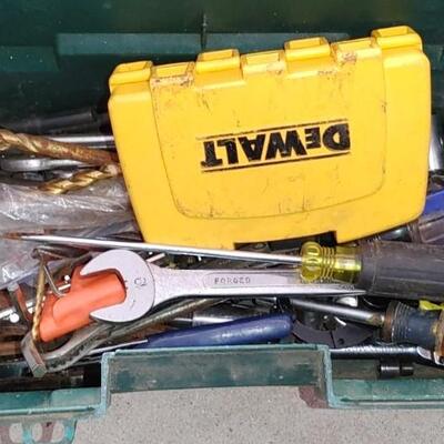 #149 Green Tool Box & Great Contents