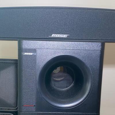 #151 Bose Speakers & ONKYO Stereo System 