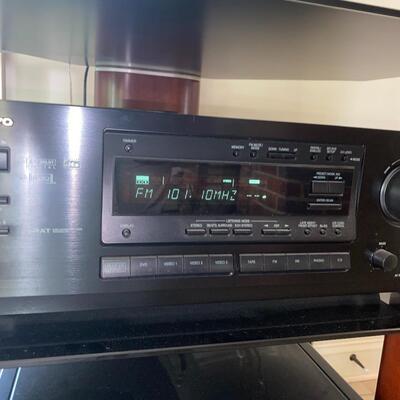 #151 Bose Speakers & ONKYO Stereo System 