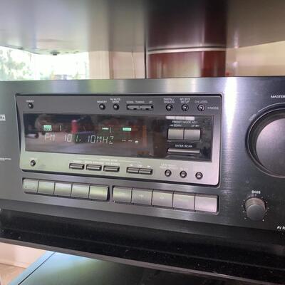 #151 Bose Speakers & ONKYO Stereo System 