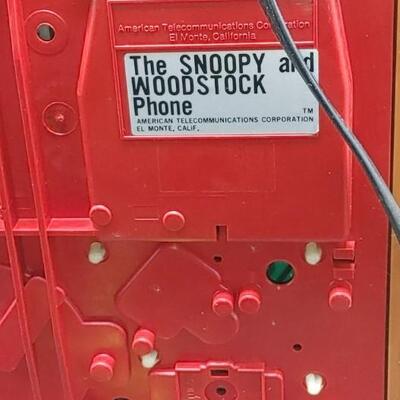 #152 Vintage SNOOPY & WOODSTOCK 1966 PHONE - PUSH BUTTON 