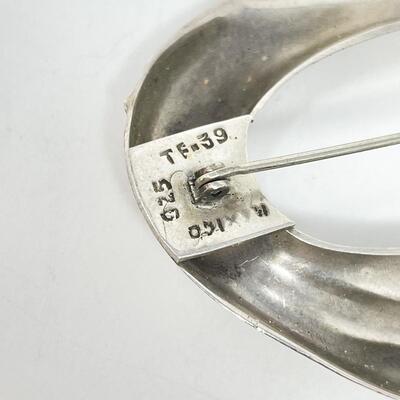 STERLING SILVER OVAL BROOCH