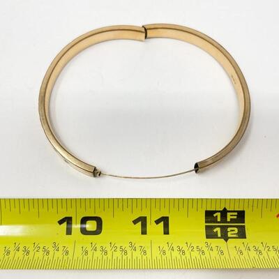 14K GOLD-FILLED HINGED BANGLE