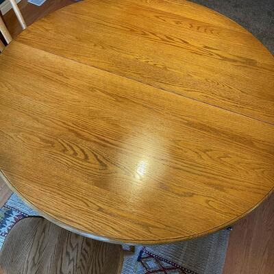 #39 Oak Pedestal Dining Table (6) Chairs 