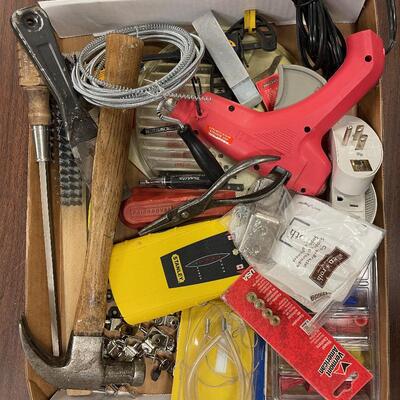#158 Tray of Tools: Stud Finder, Putty Knife & Glue Gun 