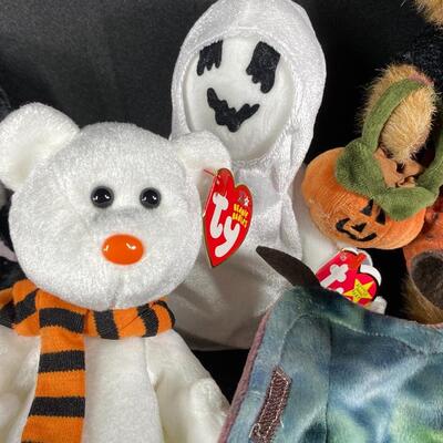 Lot of Halloween Theme Beanie Babies Stuffed Plush Animal