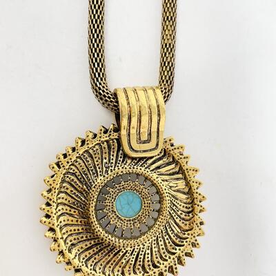 GOLD-TONED AND TURQUOISE MEDALLION NECKLACE